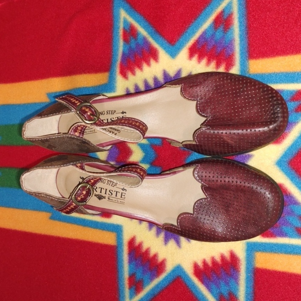 L'Artiste Women's Parchelle Bordeaux  Dress Pump Sandals EU 39 US 8.5 M